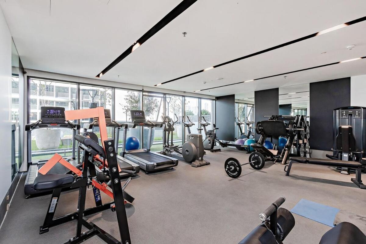 Apartment Tiger One Luxury 1 Bedroom Dubai